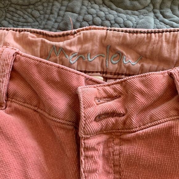 Marlow by Citizens of Humanity punks corduroy shorts, size 27. - Picture 2 of 11